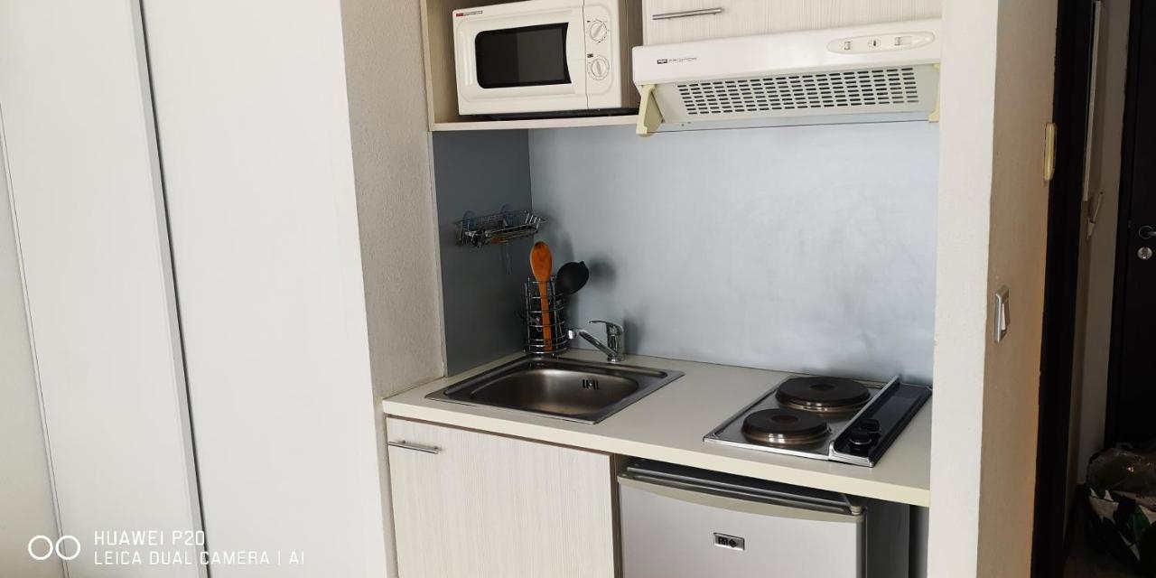 Studio 24M2 Au 4Eme Etage Ascenseur A Cote De La Gare Sncf Lourdes Buitenkant foto